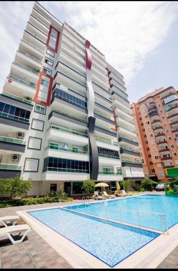 Cozy Sea View Next To The Beach, In The Mid Of The Market, Saturday Bazar, Restaurants & Bars Etc, Alanya Mahmutlar! Apartment Luaran gambar